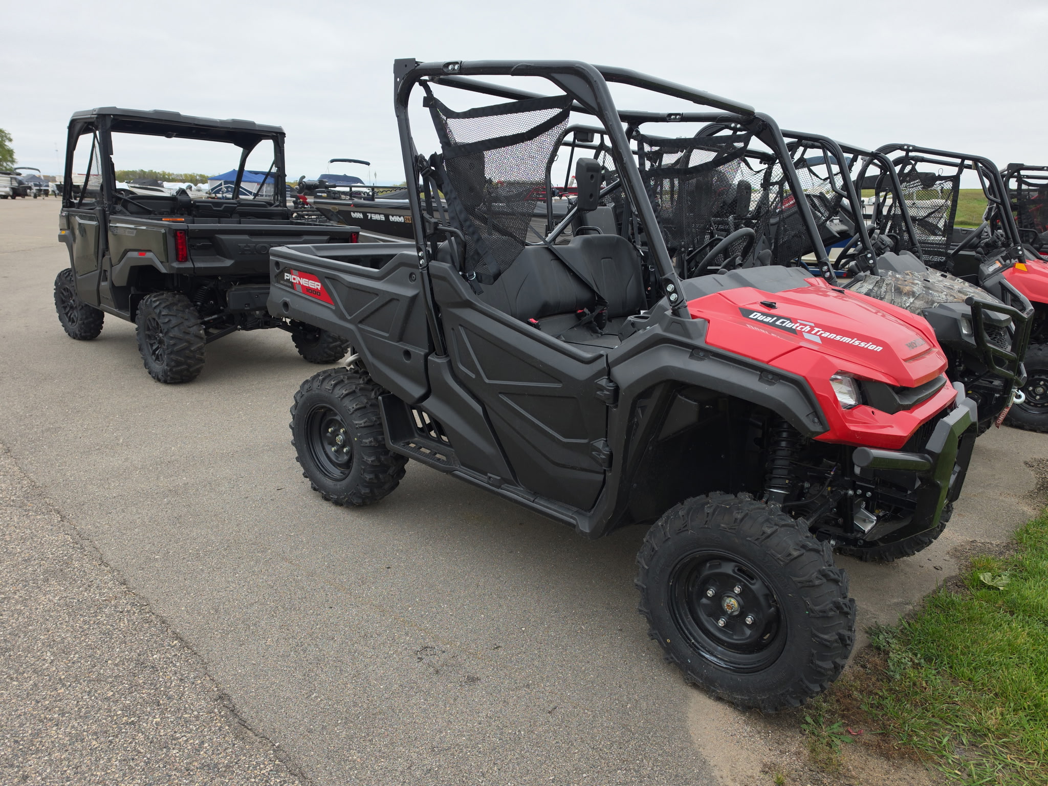 2025 HONDA SXS10M3P UTV