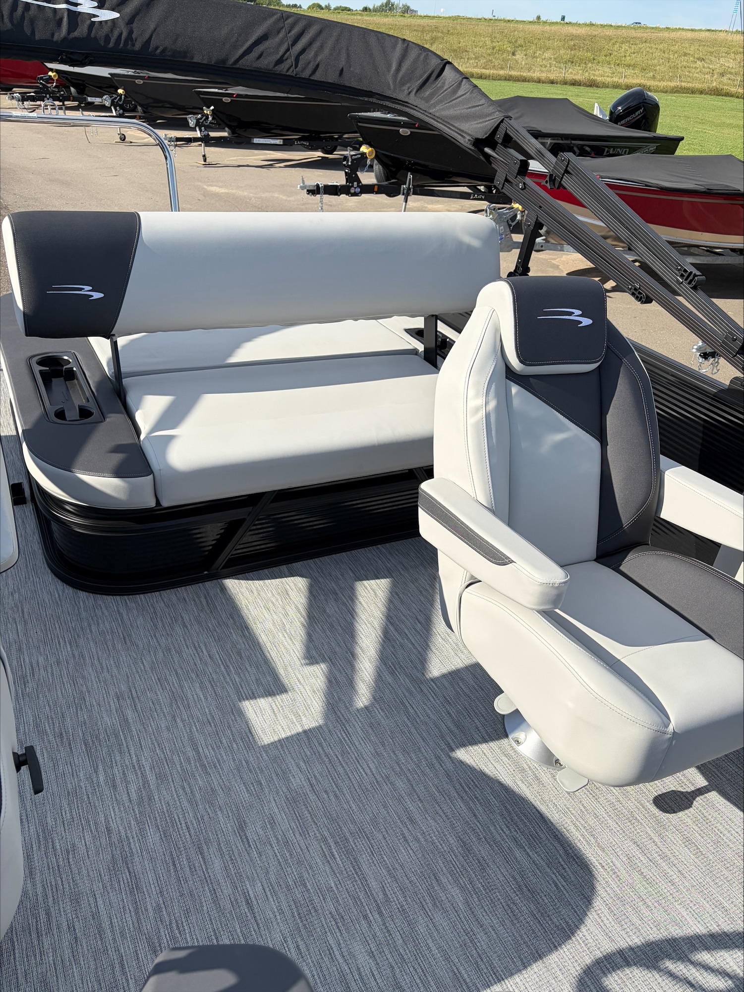 2026 BENNINGTON 22S1SB PONTOON