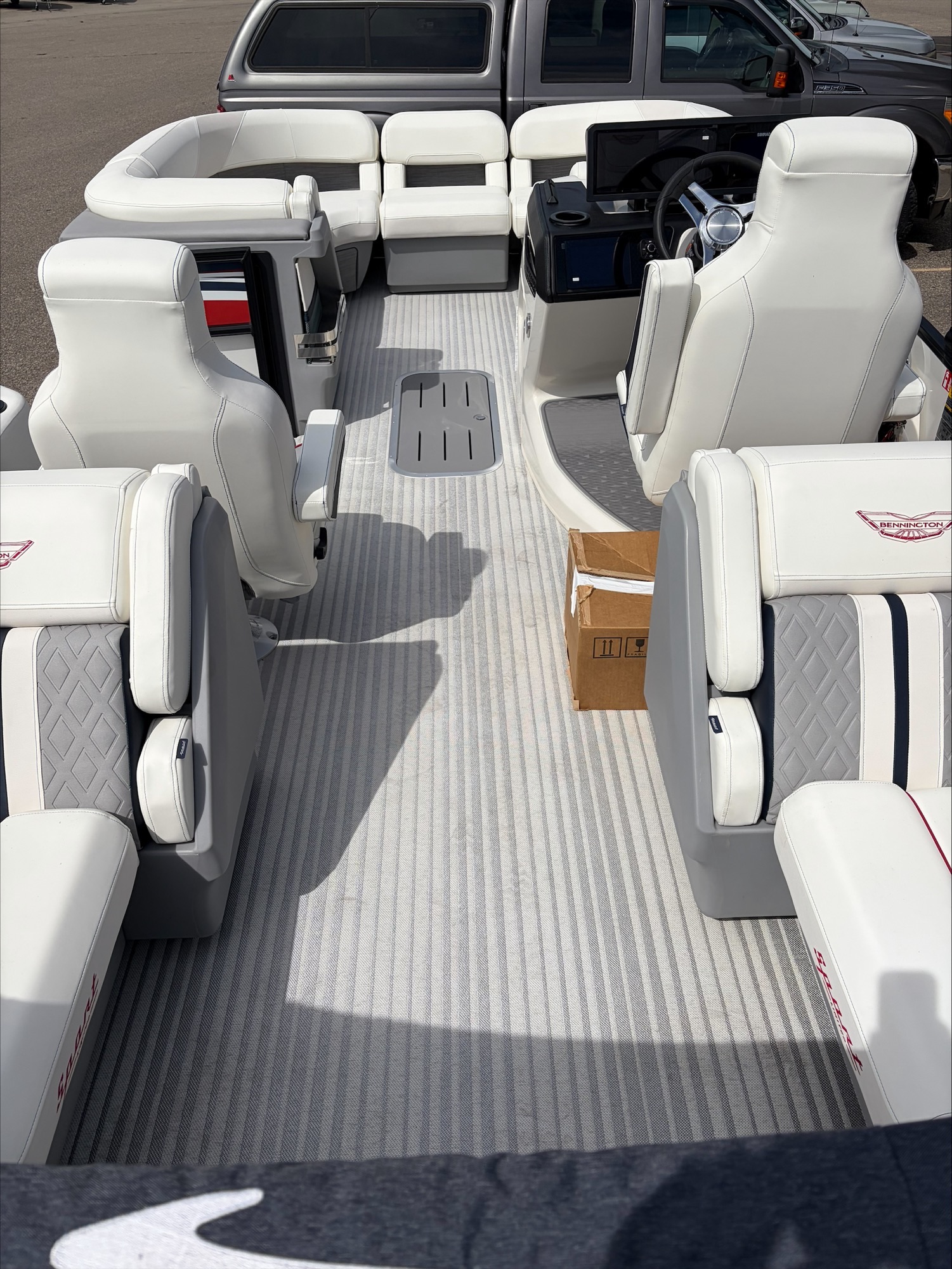 2027 BENNINGTON 23MFB PONTOON