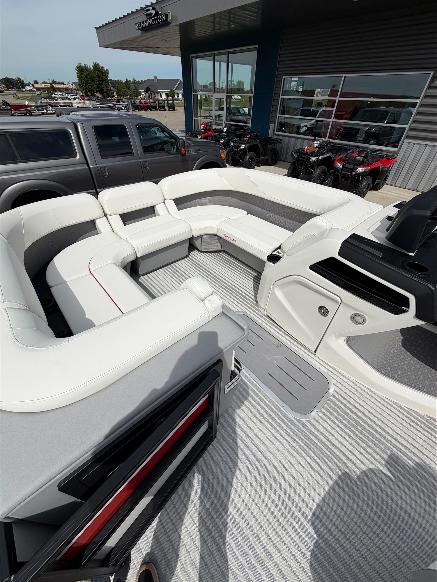 2027 BENNINGTON 23MFB PONTOON